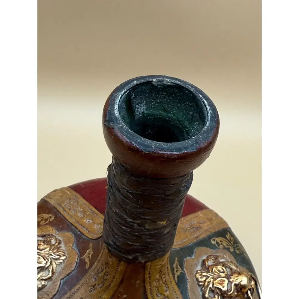 Vintage Italian Leather Wrapped Glass Decanter Lion Head Barware 11.25